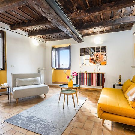 Bed and Breakfast La Casa Di Pepe Sutri Exterior foto